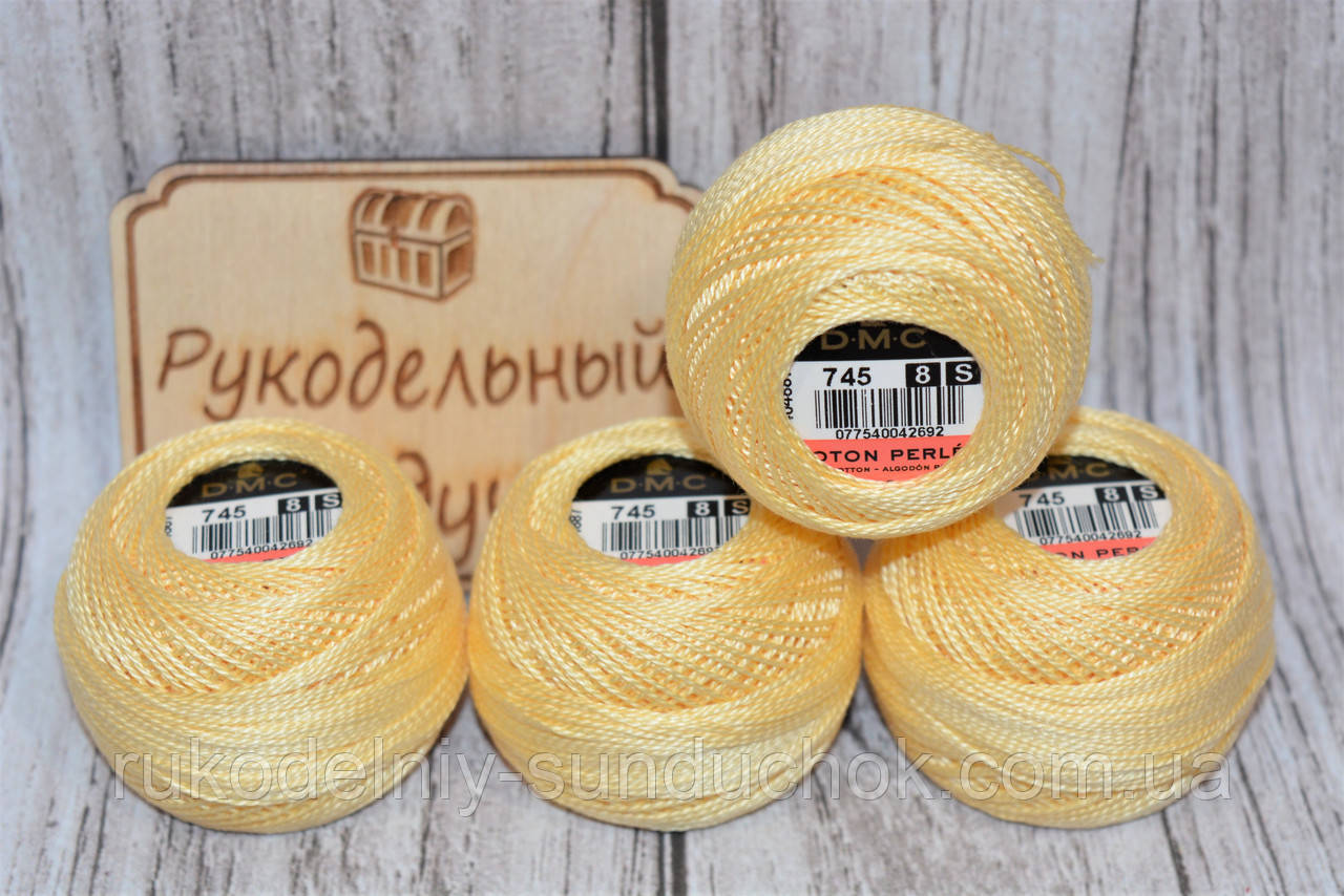 DMC Pearl Cotton Balls #8 - № 745