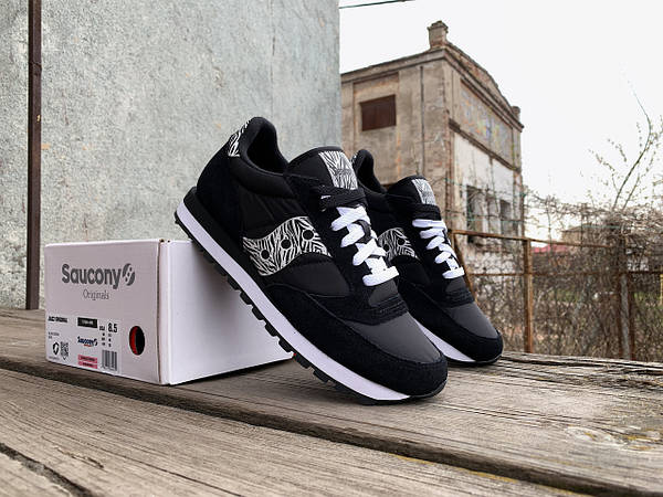Saucony zebrate sale