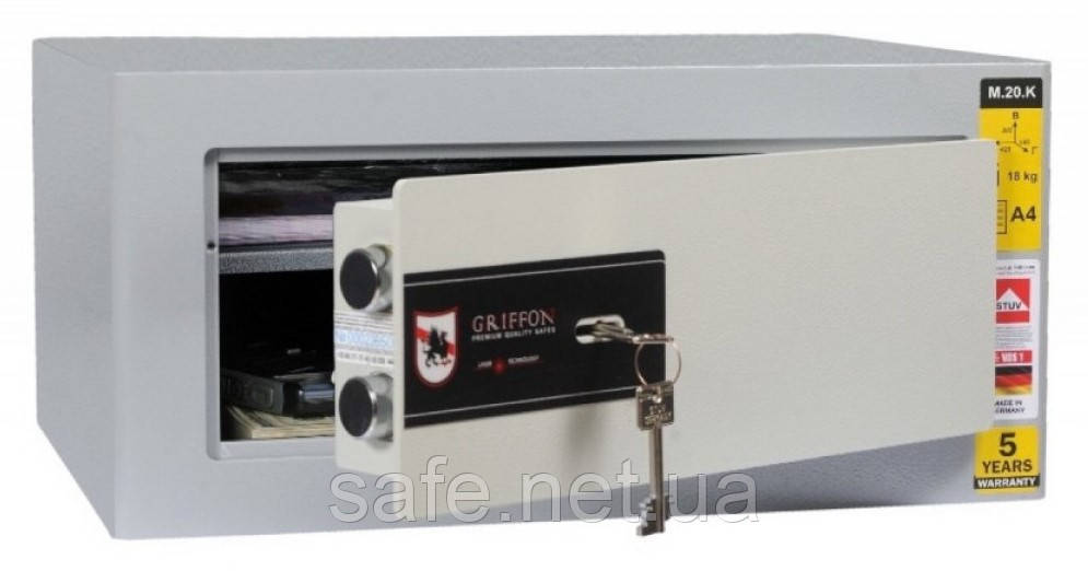 Сейф меблевий Griffon M.20.K (ВхШхГ:200x425x345), сейф для дому, сейф для грошей, сейф для офісу та документів