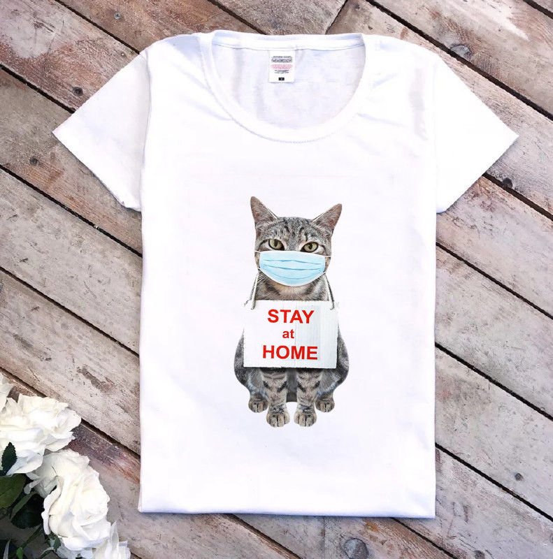 Жіноча футболка з котом в масці Stay at home
