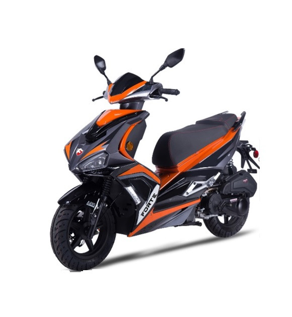 Скутер Forte Fantasy 125CC (чорно-помаранчевий)