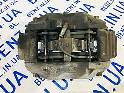 Супорт передній правий Mercedes W221, C216 A0034205283