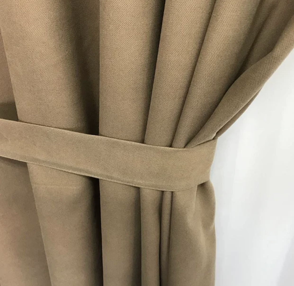 Комплект штор на тасьмі Штори 200х270 штори мікровелюр Штори з підхватами Колір Золотистий, фото 1