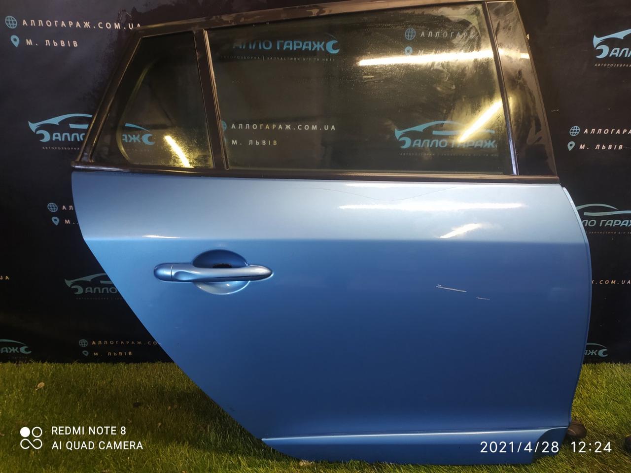 Двері задні праві універсал Renault Megane 3 Рено Меган (2009-2015), фото 1