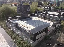 готовий комплекс, обкладений тротуарною плиткою