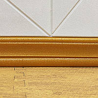 Пластиковый гибкий плинтус Золото самоклеющийся настенный напольный золотой для 3Д панелей рулон ПВХ 235*8 см