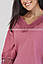 Стильна жіноча футболка з прошвою, мода 2021, колір бузковий, фото 2