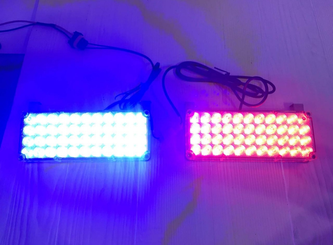 Проблисковий сигнальний LED стробоскоп/маячок у решітку.бампер червоно-сині.Проблисковий маячок для авто -12V