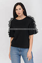 Стильна жіноча модна футболка з ажуром,мода 2021,колір чорний.