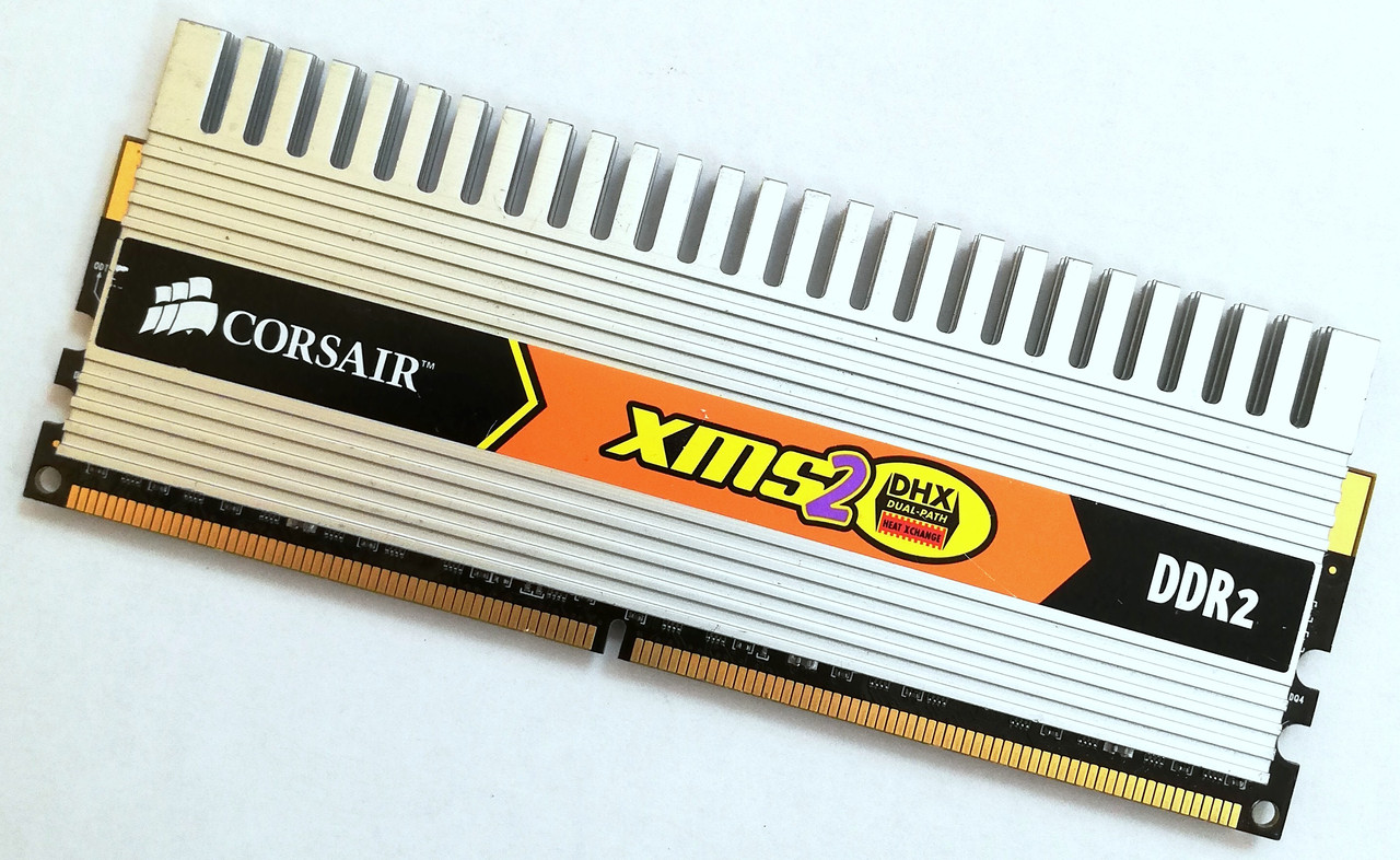 Ігрова оперативна пам'ять Corsair XMS2 DDR2 2Gb 800MHz PC2-6400U 2R8 CL4 (CM2X2048-6400C4DHX) Б/В