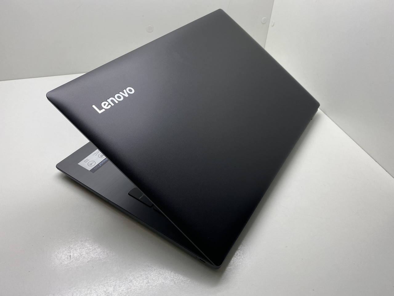Ноутбук Lenovo IdeaPad 320-15ISK