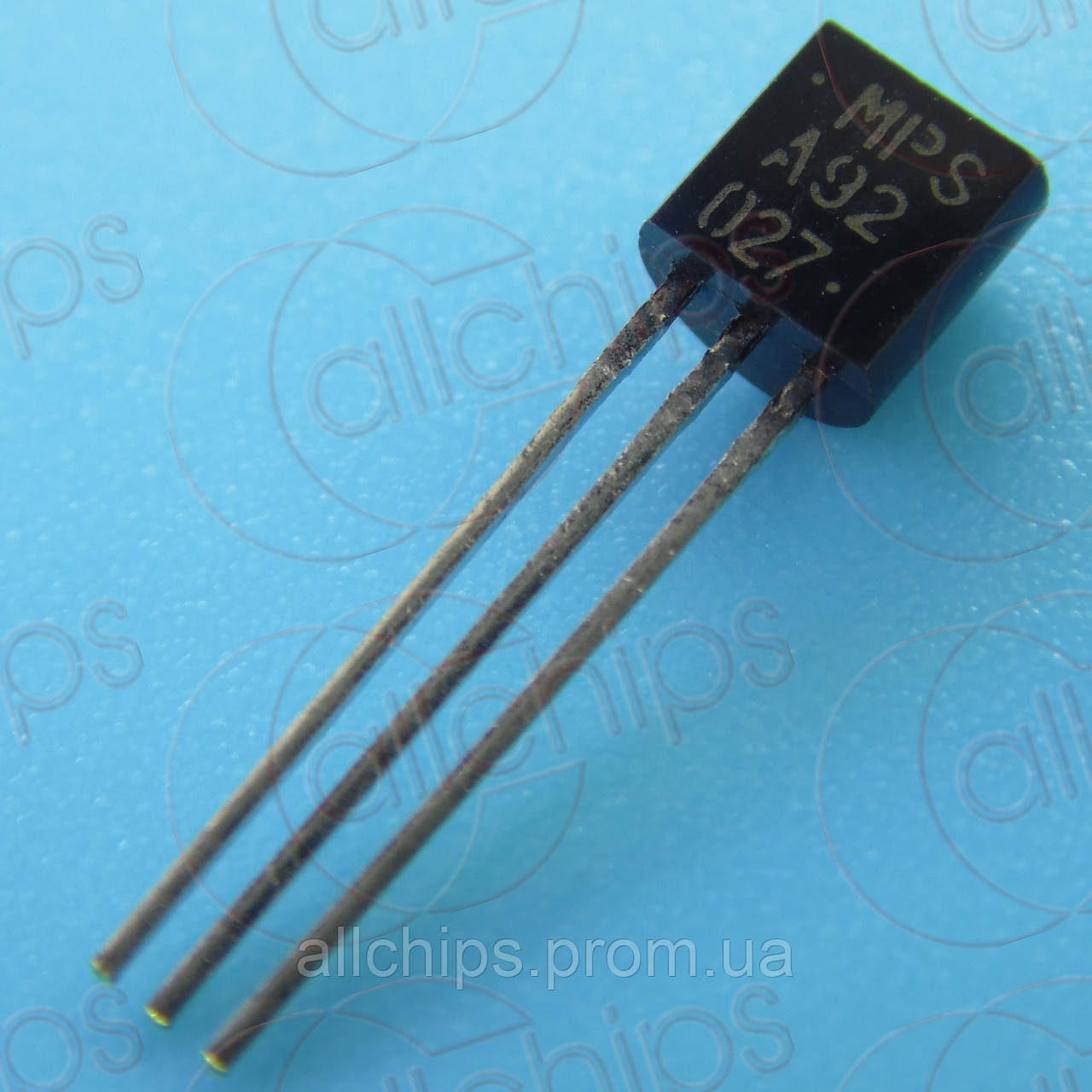 Транзистор PNP 300В 500мА ONS MPSA92G TO92 - фото 4 - id-p1398714148