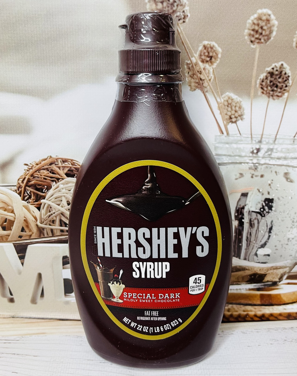 Чорний шоколадний сироп Hershey's Spesial Dark, 623грам