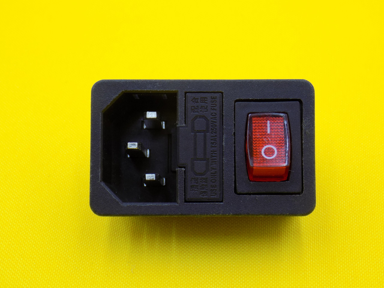 Роз'єм мережевий монтажний, 3pin