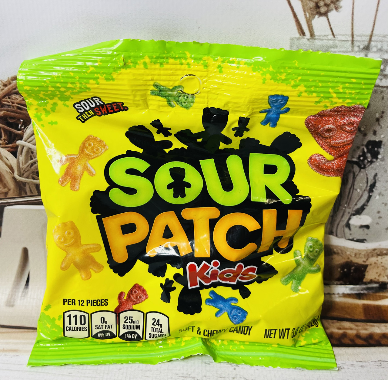 Кисло-солодкі желейки Sour Patch Kids у формі чоловічків