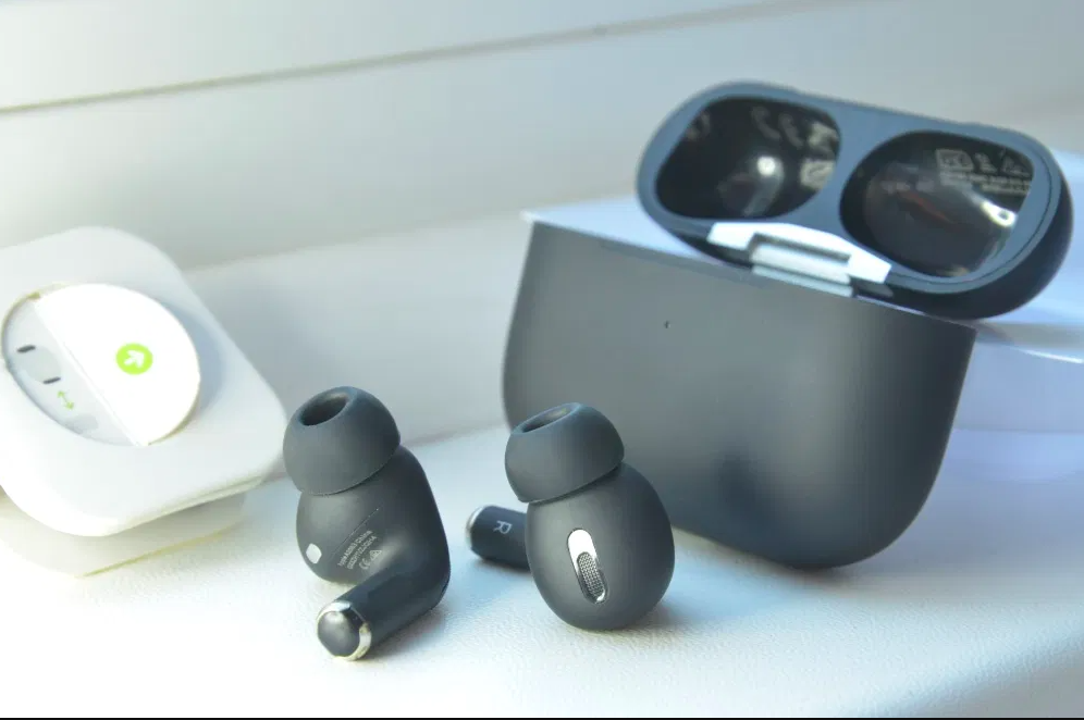 Бездротові навушники Airpods Pro Black Lux Limited Edition + 2 подарунки.