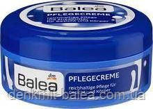 Крем для обличчя і тіла з маслом Ши Balea Pflegecreme reichhaltige mit sheabutter 250 мл