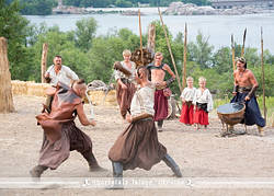 Фото листівка «Виступ українських козаків на Хортиці»