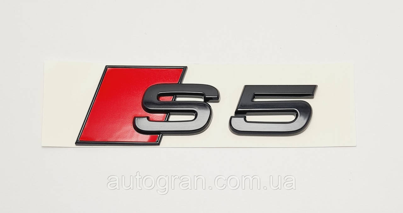 Емблема на кузов Audi S5 чорна