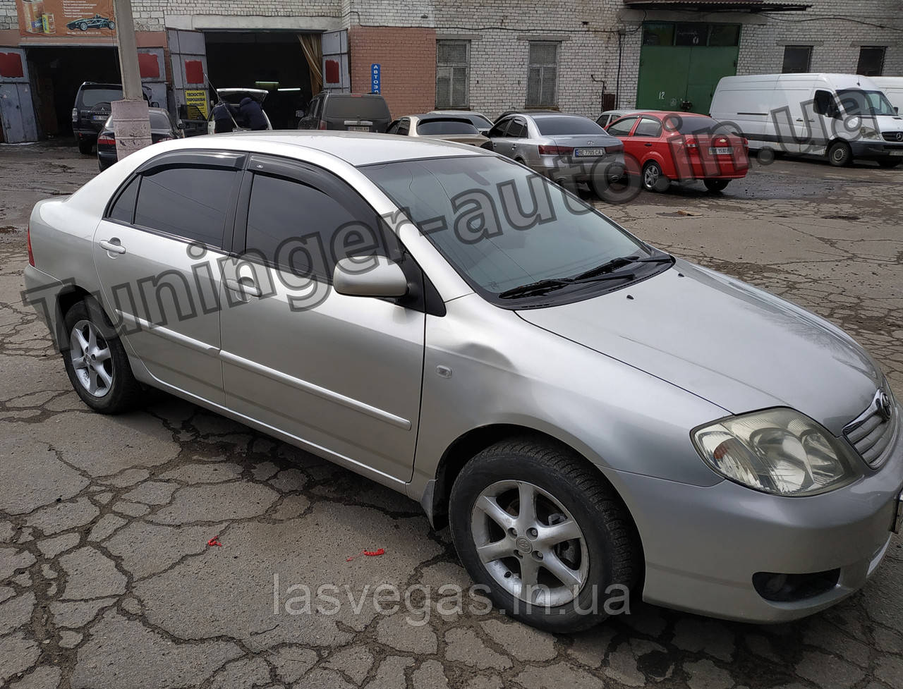 Дефлектори вікон, вітровики Toyota Corolla E120 sed 2000-2007, фото 1