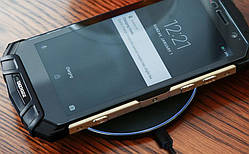 Бездротовий зарядний пристрій