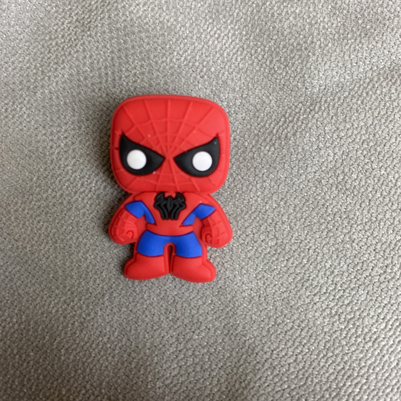 Джибітси прикраси для взуття кроксів сабо JIBBITZ Spider Man Людина Павук № 124