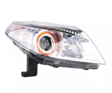 Фара передня права (механ.коректор) Джили МК2/МК Кросс Geely MK2/MK Cross 1017001094