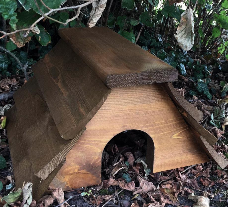 Будиночок для їжачків "Шушик" капучино