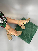 Красивые женские босоножки замшевые натуральные на каблуке бежевые. Летние замшевые бежевые босоножки