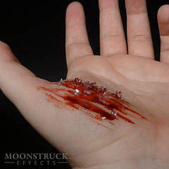 Грим для створення ефекту обпаленої шкіри