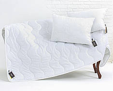 Ковдра + 2шт. Подушки 140x205 полуторна Eco-Soft White1696, Crem1698, Blue1697 Eco Light демісезонне