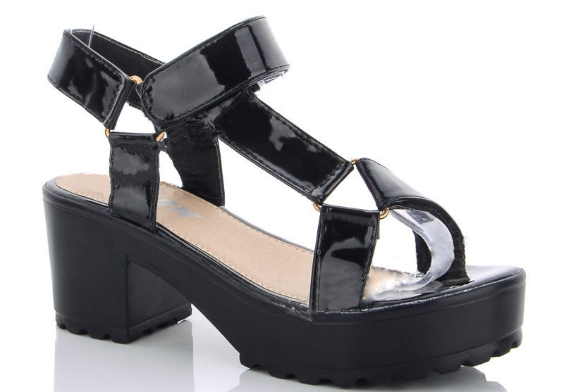 Стильные удобные босоножки на высокой подошве, Черный от интернет ...