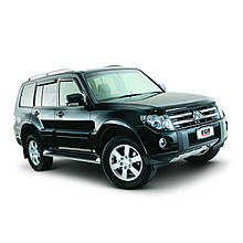 Передня накладка на бампер MITSUBISHI Pajero Wagon 4 2007-2012 FBU226190X24