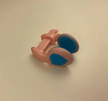 Затискач для носа