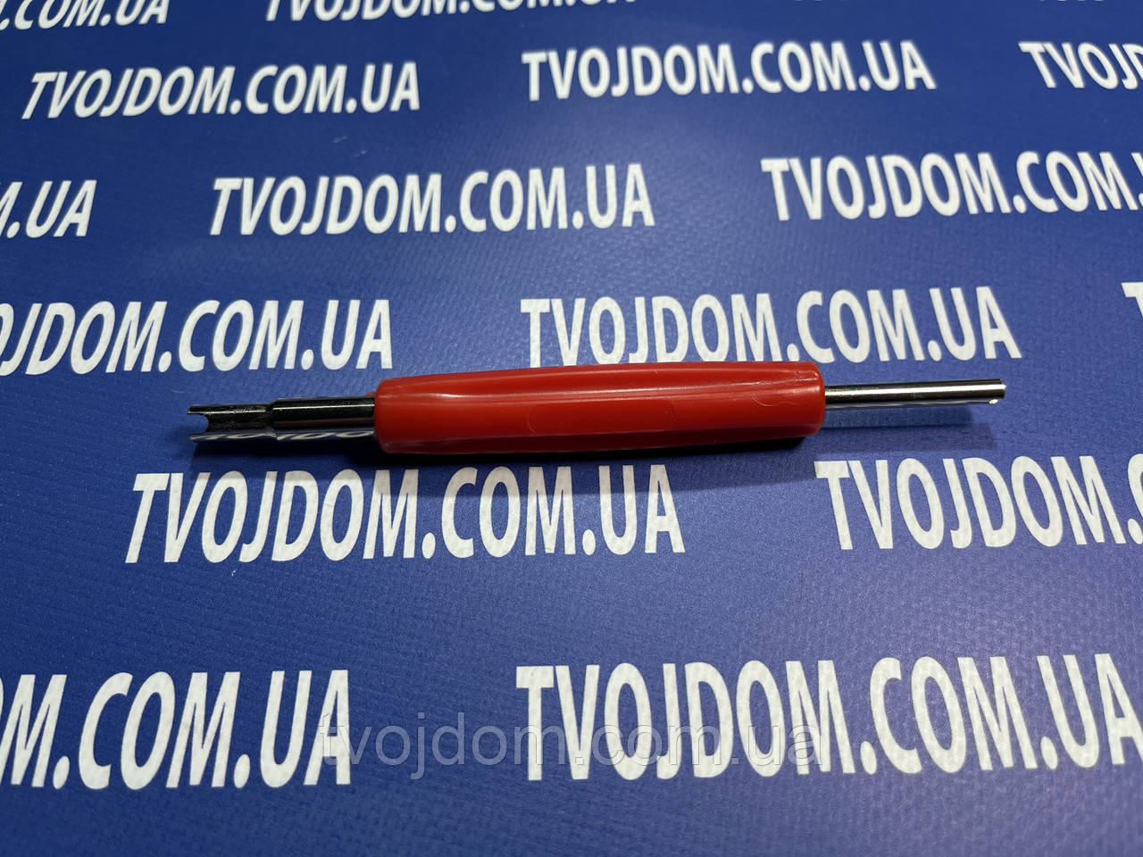 Знімач,викрутка для золотників автокондиціонера (R12/R-134a) червона пластикова