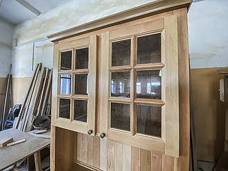 Буфет ольховый 8