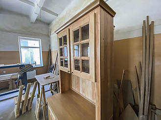 Буфет ольховый 10