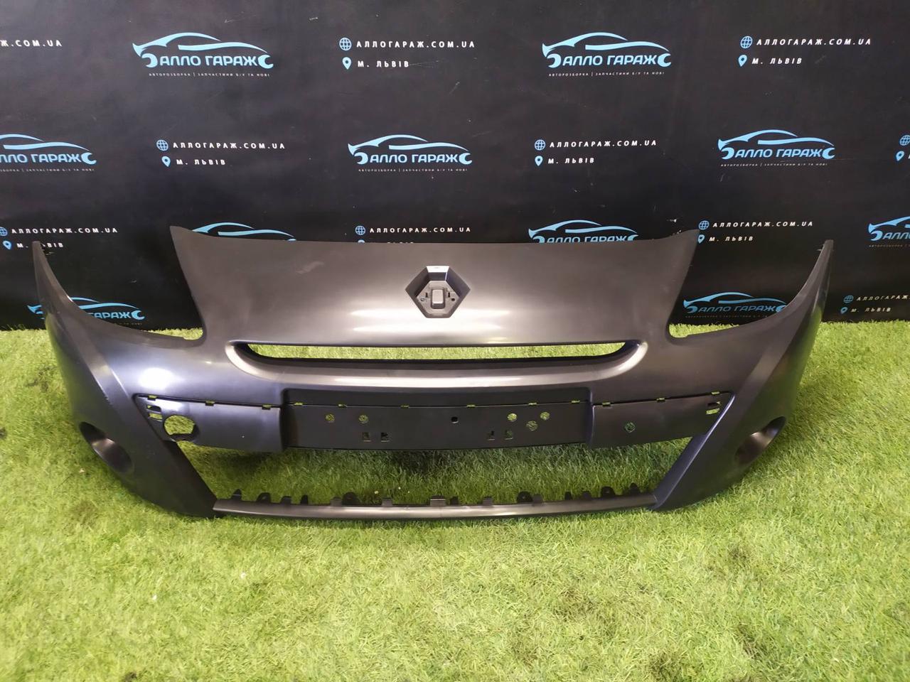 Бампер передній Рено Кліо 3 2009-2012 Renault clio 3 2009-2012