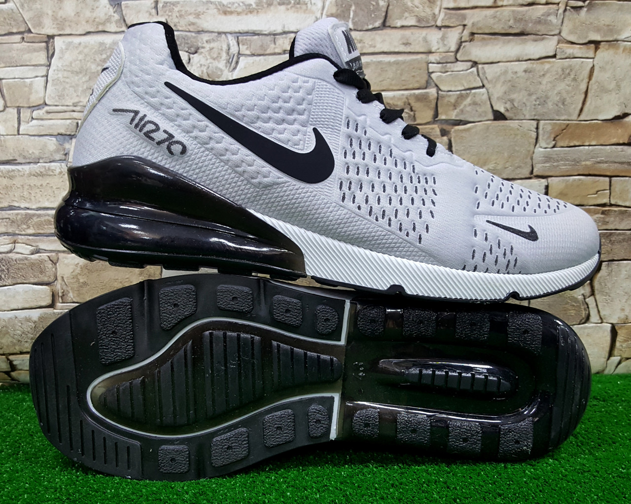 Чоловічі кросівки Nike Air Max 270