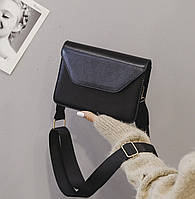 Жіноча класична сумочка кроссбоди на широкому ремінці чорна