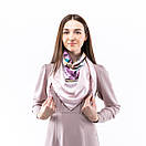 Атласна хустка з квітковим принтом 90х90см Персикова, фото 4