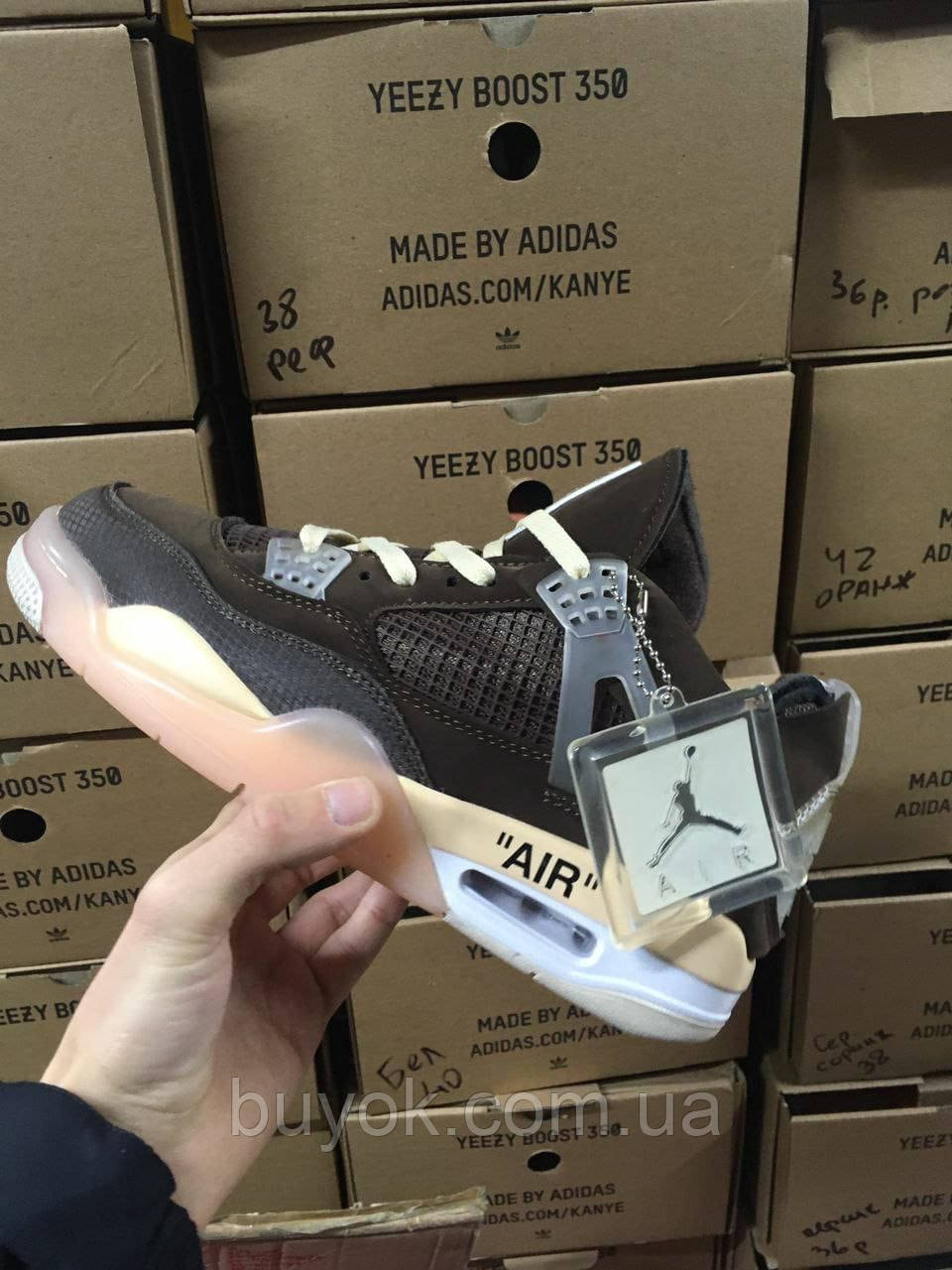 Чоловічі кросівки Off White x Air Jordan 4 Brown Beige CV7388-100