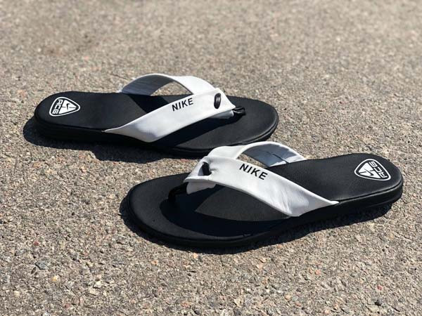 Кожаные Шлепки Мужские на Лето Белые, Черные 0107НИМ 42 — Купить ...