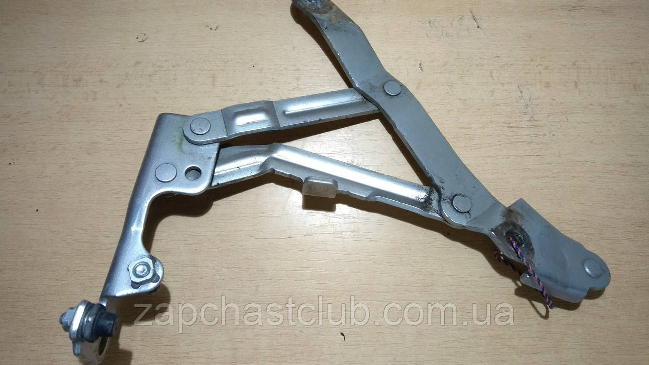 Петля кришки багажника права 5923A014 998863 Lancer X Mitsubishi, фото 1