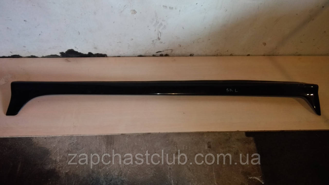 Накладка на лівий поріг MB814429 998843 Galant 93-96 r.  5k Mitsubishi, фото 1