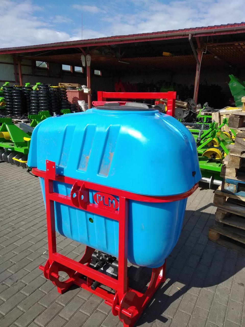 Обприскувач навісний Polmark 300л./8м. Польща