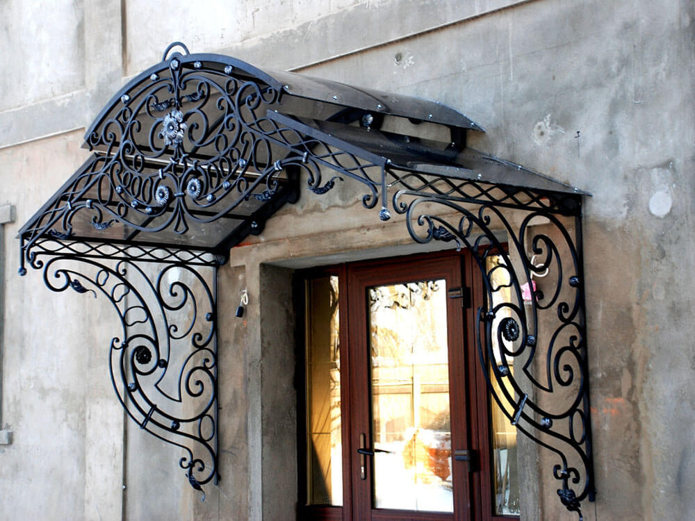 Красиві ковані козирки