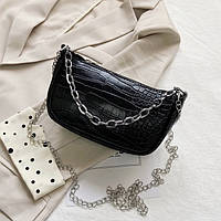 Женская маленькая сумка кросс-боди багет на цепочке рептилия черная