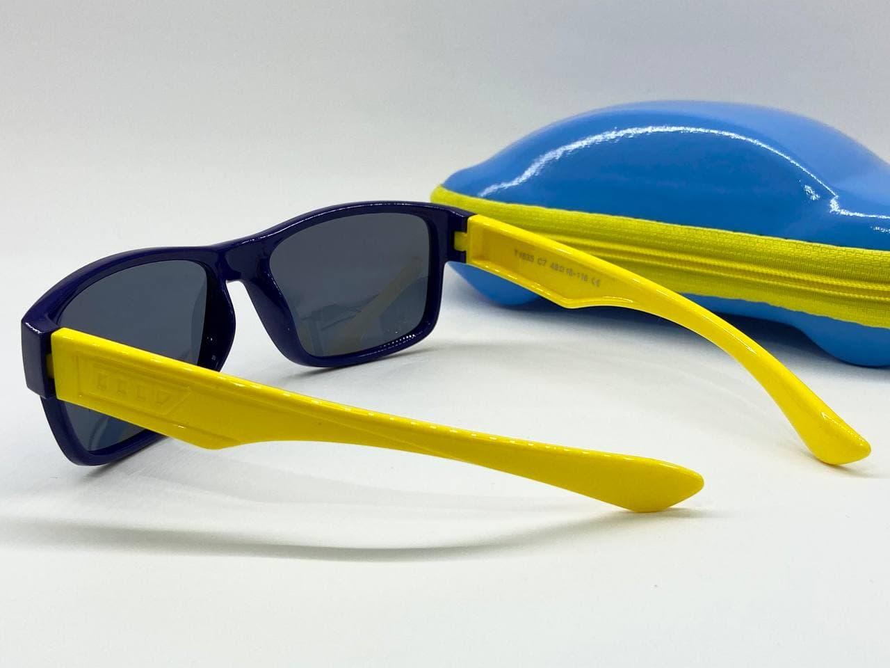 Детские солнцезащитные очки для мальчика с поляризованными линзами в гибкой оправе неломающейся - фото 2 - id-p1409772229