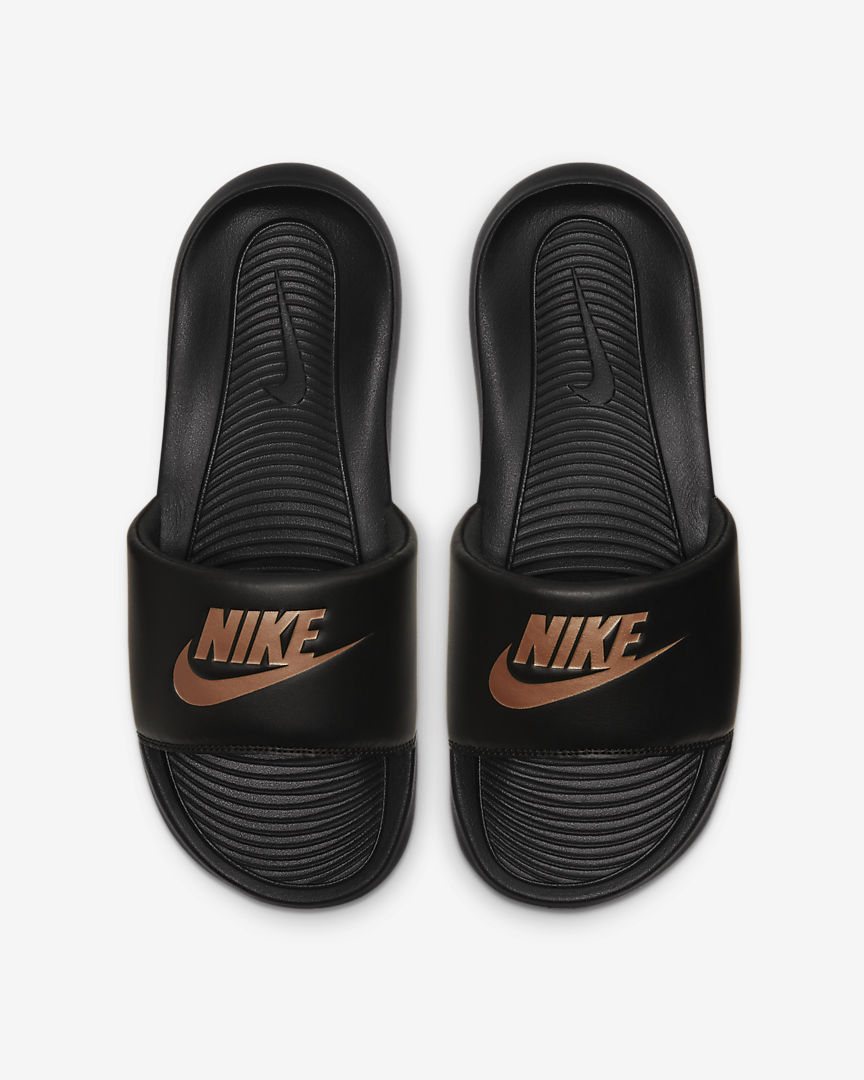 Шльопанці жіночі Nike Victori One Slide CN9677-001 Чорний